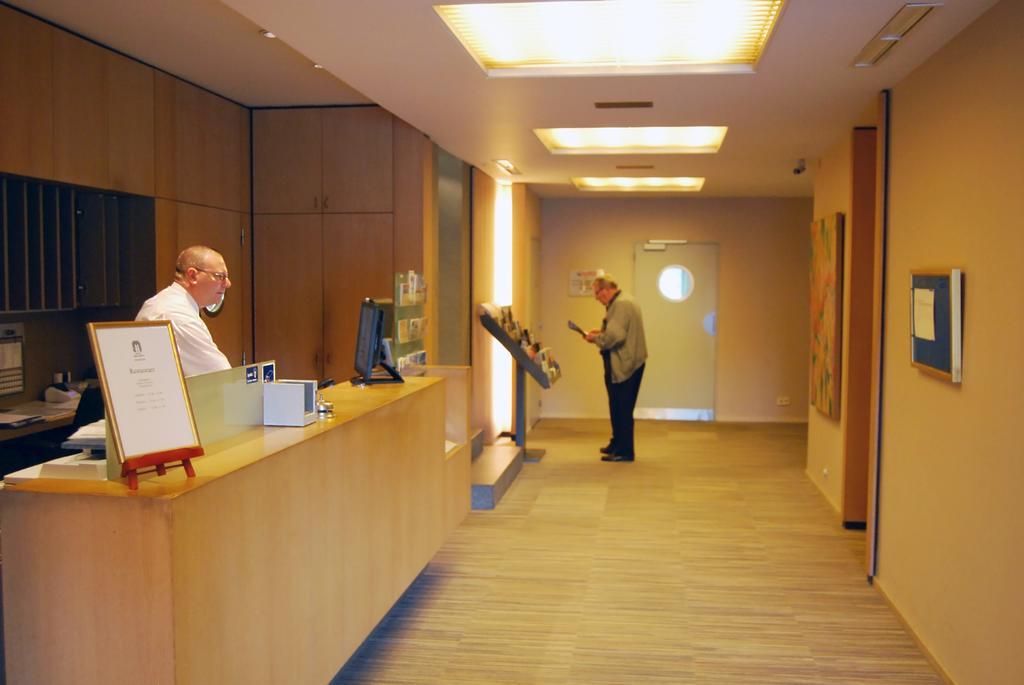 Hotel Melinda Остенде Экстерьер фото