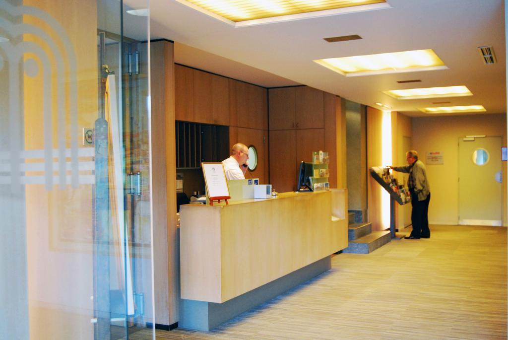 Hotel Melinda Остенде Экстерьер фото