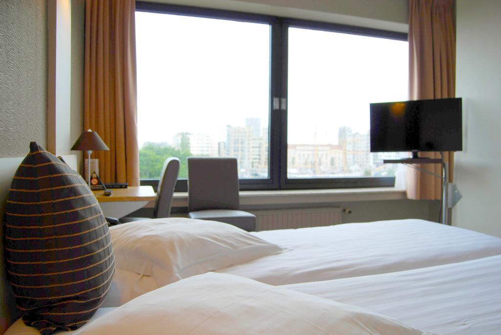 Hotel Melinda Остенде Экстерьер фото