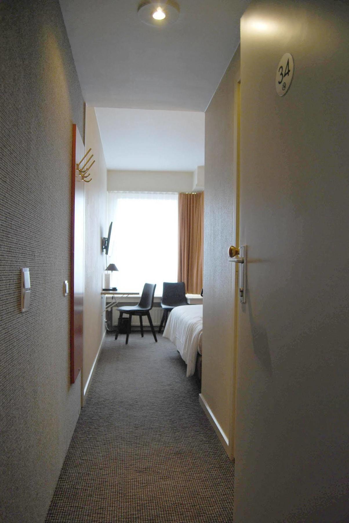 Hotel Melinda Остенде Экстерьер фото